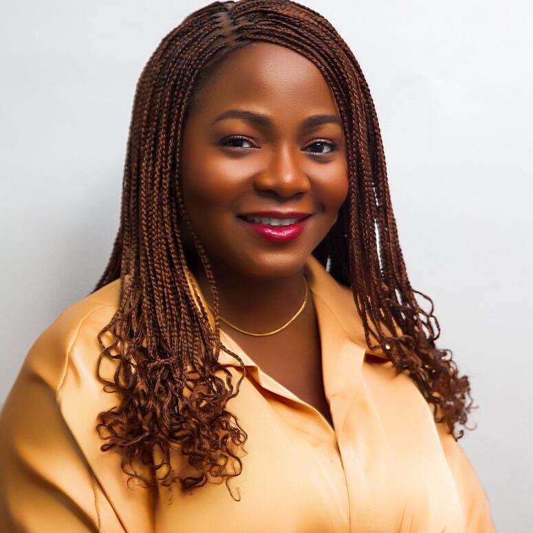Volunteer Tutu Ariyo